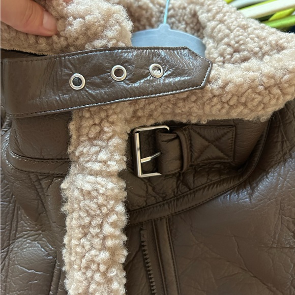 Sherpa-lined Faux-leather Brown Moto Jacket - Picture 5 of 8